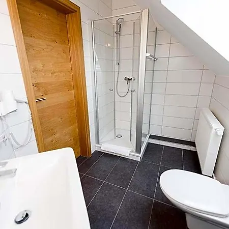 Rhoenhof Hotell 3*