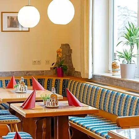 Rhoenhof Hotell 3*