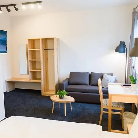 Otel Rhoenhof
