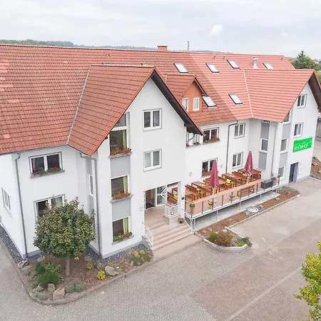 Rhoenhof 3*